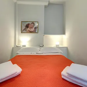  Apartment Magico Risveglio Agli Uffizi